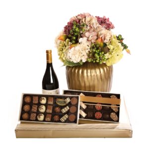 Grand Centerpiece with Wine & Choc Pralines